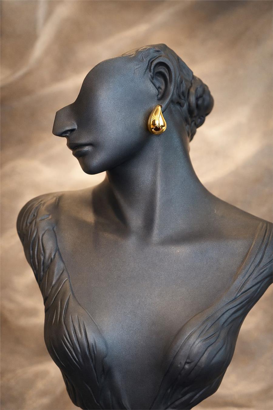 Nadine Gold Renkli Damla Küpe